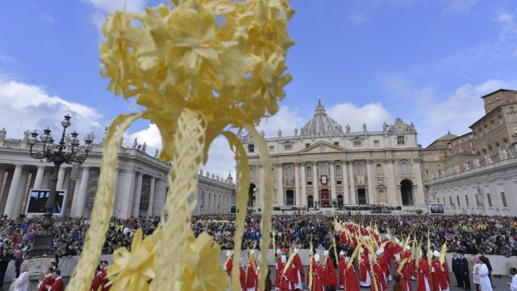 Lễ Lá tại Quảng trường Thánh Phêrô 14/04/2019 (Vatican Media)