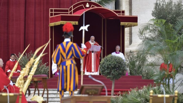 Lễ Lá tại Quảng trường Thánh Phêrô 14/04/2019 (Vatican Media)