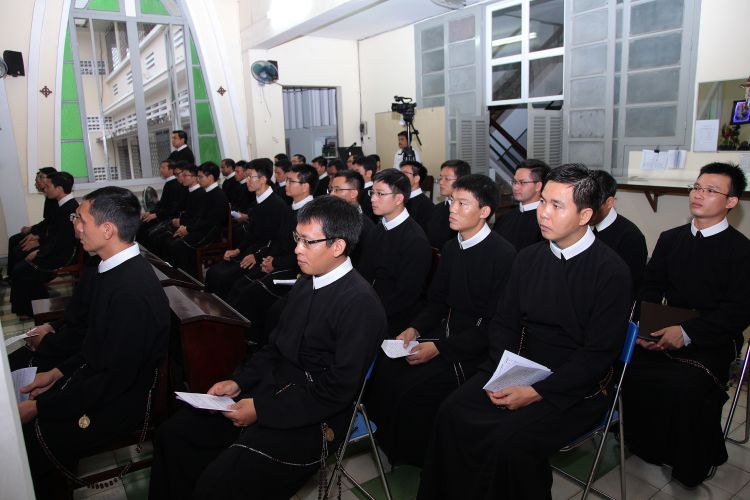 11-05-2019 Nhan Chuc Be Tre Ky Dong (14)