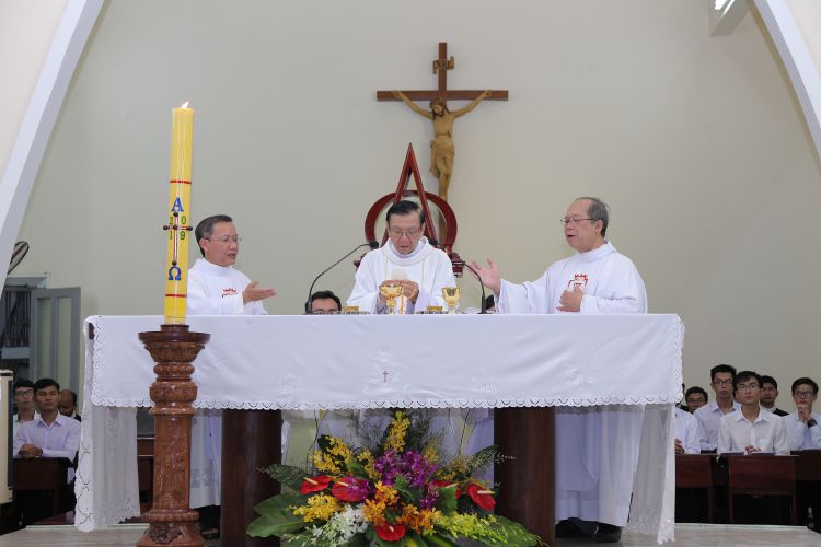 11-05-2019 Nhan Chuc Be Tre Ky Dong (45)