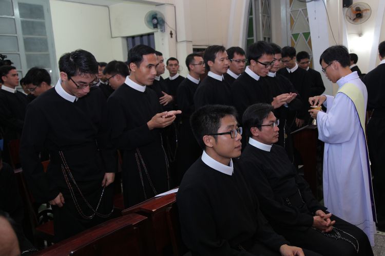 11-05-2019 Nhan Chuc Be Tre Ky Dong (57)