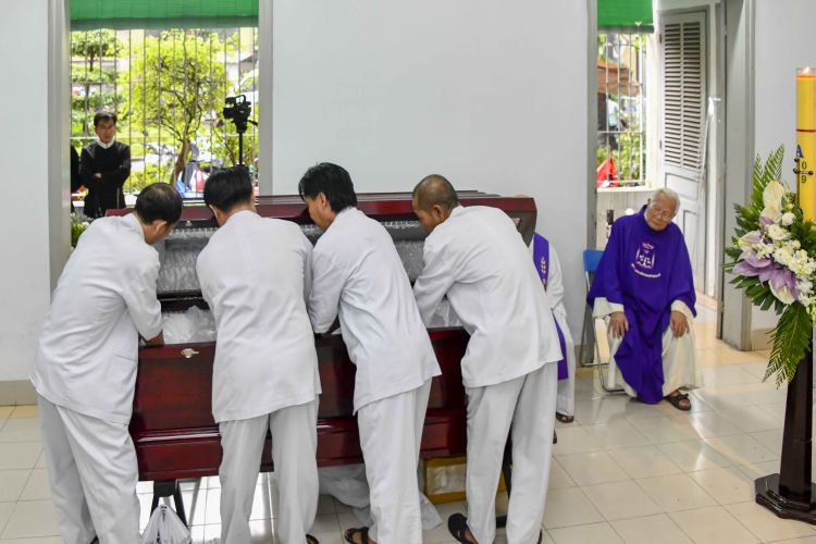 22-05-2019 Thanh Le Tan Liem Thay Thao (14)