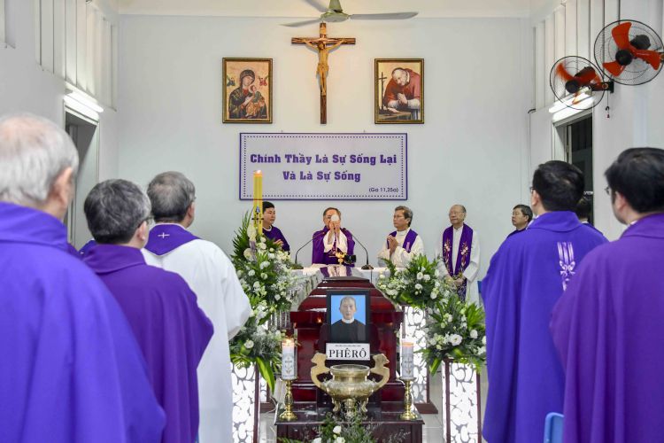 22-05-2019 Thanh Le Tan Liem Thay Thao (33)