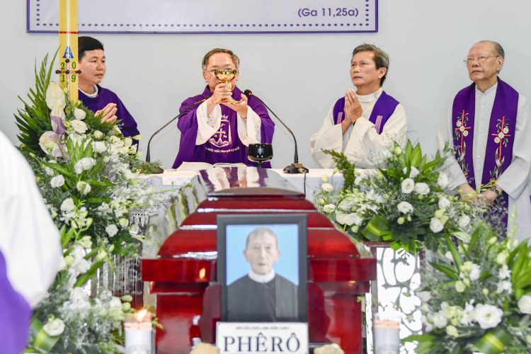 22-05-2019 Thanh Le Tan Liem Thay Thao (36)