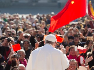 Pope-Meets-Pilgrims-From-China-©-LOsservatore-Romano