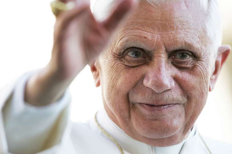 Pope_Benedict_XVI_Credit_giulio_napolitano_Shutterstock_CNA
