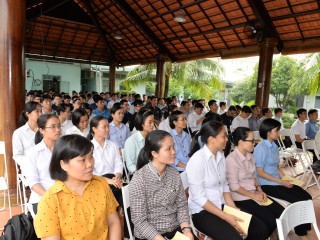 Các tham dự viên