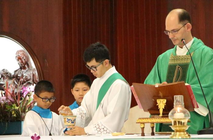 THAILANDIA-VATICANO_-_0924_-_P._Mazza