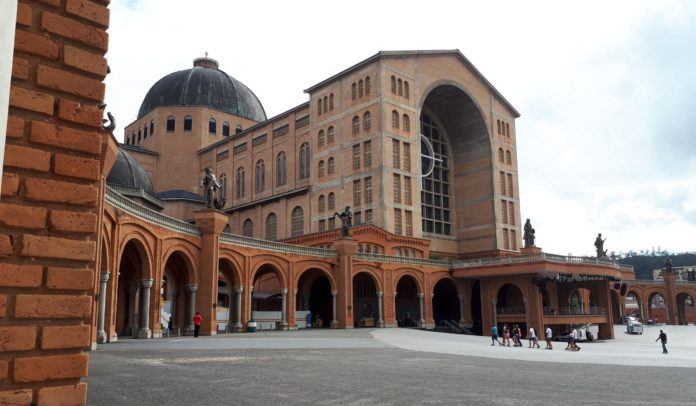 aparecida_01-696x406