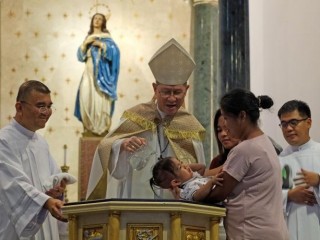 FILIPPINE_-_0930_-_Battesimi_01