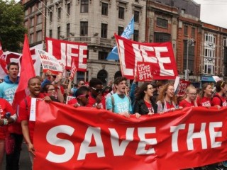 Cuộc diễu hành ủng hộ việc bảo vệ sự sống tại Ireland