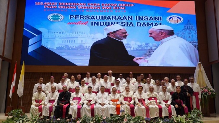 INDONESIA_-_1106_-_Vescovi_00