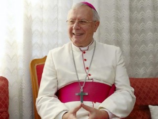 bishop_paul_hinder