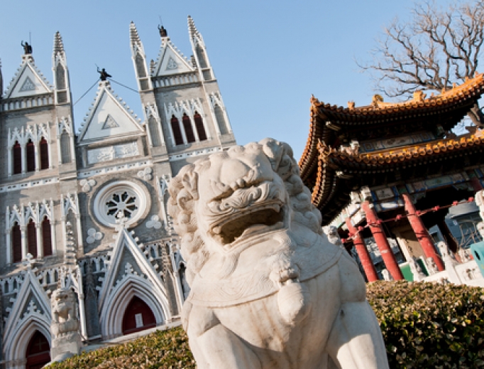 Nhà thờ Công giáo Cứu thế ở quận Xicheng, Bắc Kinh, Trung Quốc (Shutterstock)