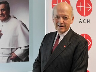 Ông Thomas Heine-Geldern, Chủ tịch Hội đồng Giáo hoàng viện trợ cho Giáo hội cần giúp đỡ (ACN)
