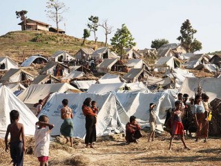 Một trại tị nạn Rohingya ở Bangladesh. Tín dụng: DFID (CC BY 2.0).