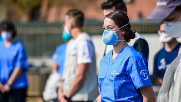 Tình nguyện viên mở bệnh viện dã chiến gần Milan (AFP hoặc người cấp phép)