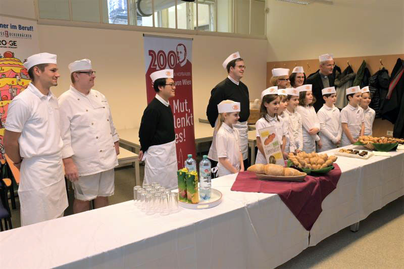 w-wien-erzd-press-conference