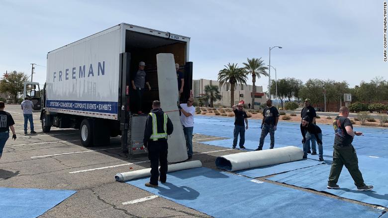 200330182853-01-coronavirus-las-vegas-homeless-cashman-center-trnd-exlarge-169