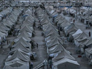 Trại tị nạn ở Urfa, Thổ Nhĩ Kỳ. Tín dụng: Tolga Sezgin / Shutterstock.