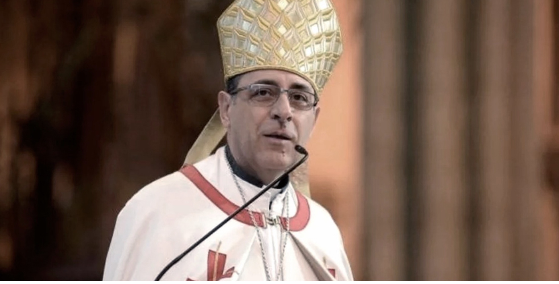 99F1686D-2BD9-491F-B2BE-1550282FD42B