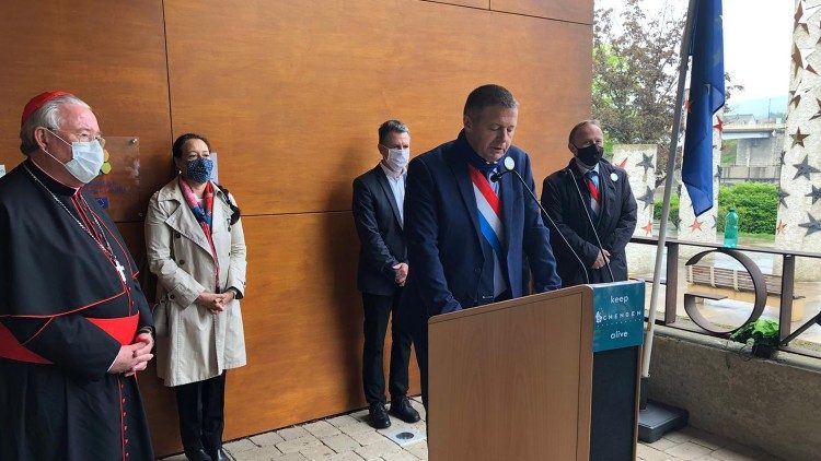 cq5dam.thumbnail.cropped.750.422 (1)