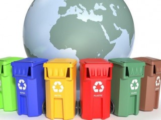 Phân loại chất thải cho một môi trường sạch hơn.