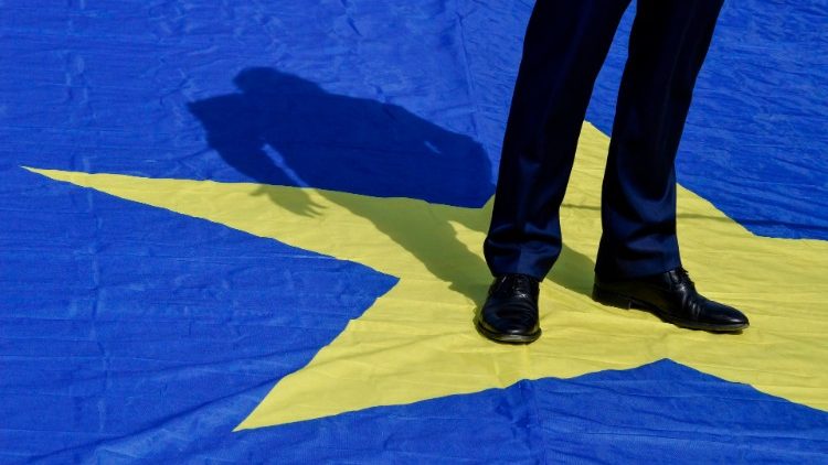 Các nhà lãnh đạo EU tham dự một sự kiện đánh dấu Ngày châu Âu tại Brussels (Ảnh: AFP)