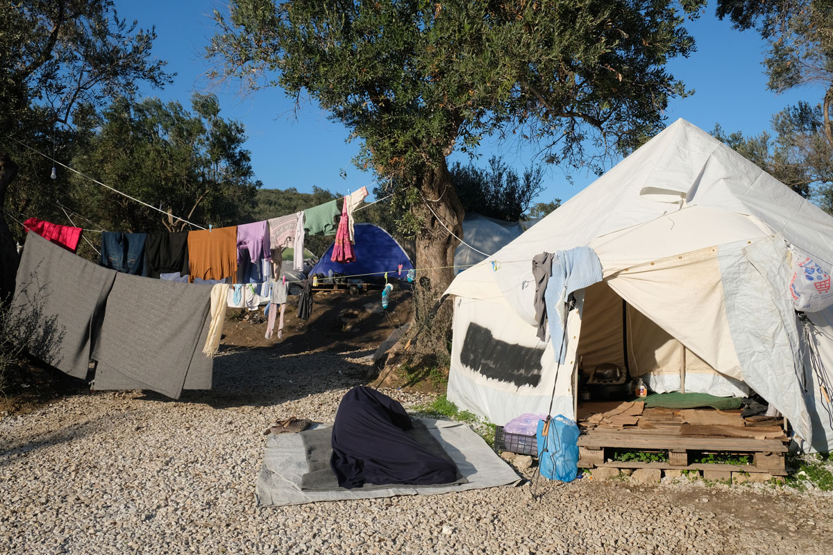 Trại Moria quá đông ở Lesbos (Ảnh: Tsantioti / Caritas Hellas)