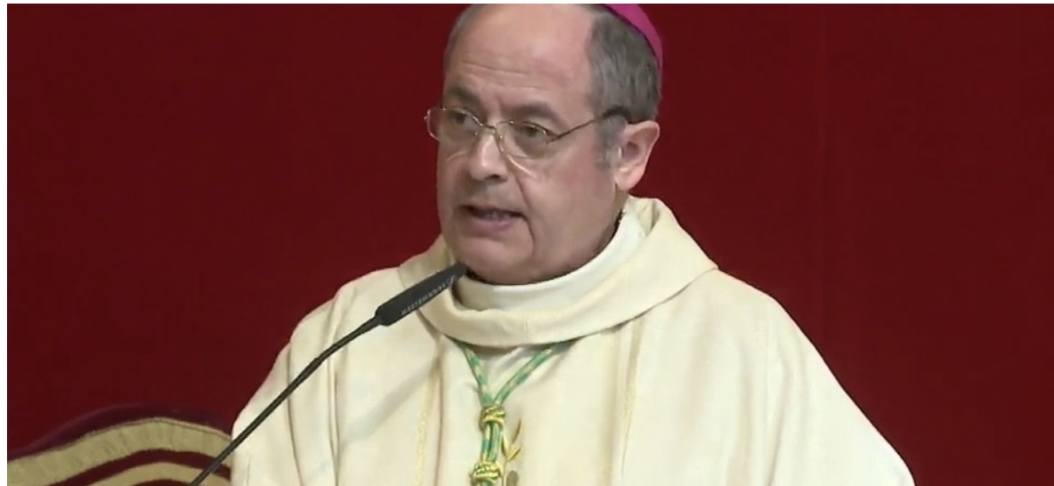 1CA2490A-EE1F-4BC0-AC3E-7F7FC6A43CEE