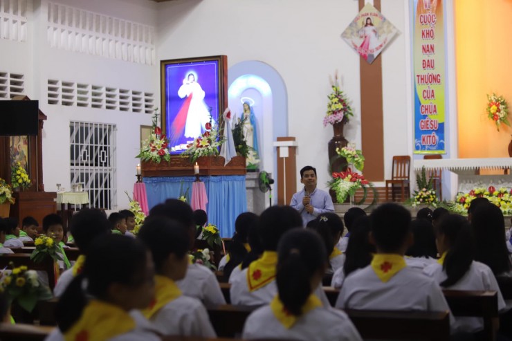 thieu nhi1