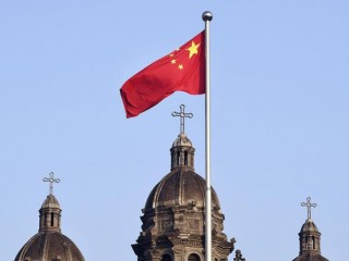 China-Flag_and_dome