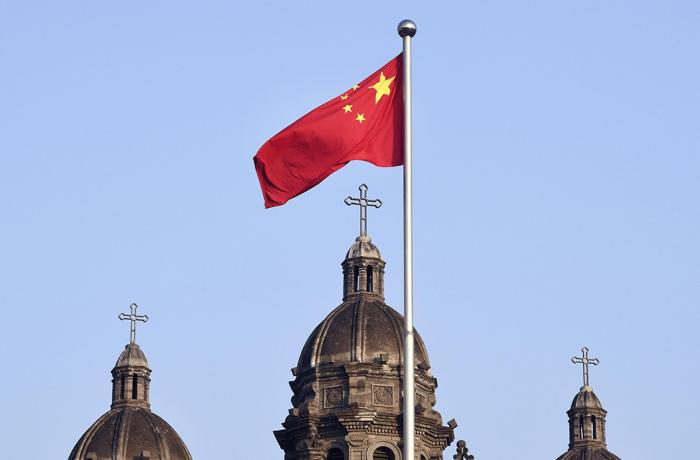 China-Flag_and_dome