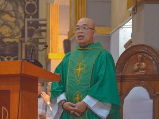 Linh mục Tony Labiao, Thư ký điều hành của Tổ chức Caritas Philippines (Ảnh: Nhà thờ Chính Tòa Novaliches)