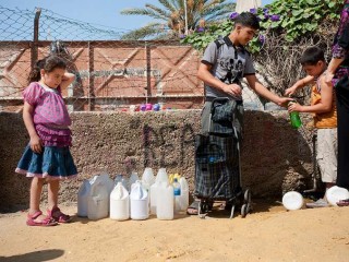 Những người tị nạn Palestine (Ảnh: Ryan Rodrick Beller / Shutterstock)