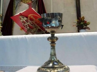 Chalice bị ISIS mô tả. Nguồn: Giáo phận Malaga, Tây Ban Nha.
