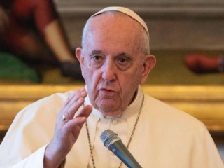 Đức Thánh Cha Phanxicô tiếp đón khán giả chung của mình qua buổi phát trực tiếp vào ngày 12 tháng 8 năm 2020. Nguồn: Vatican Media / CNA.