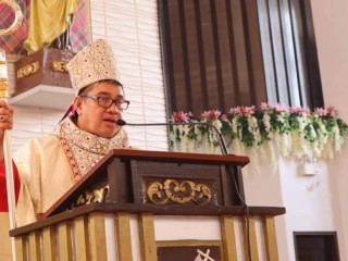 Giám mục Charlie Inzon của Jolo. Ảnh từ OMI Philippines)