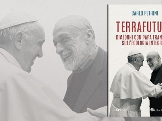Cuốn sách "TerraFutura: Dialoghi con Papa Francesco sull'Ecologia Integrale" của tác giả Carlo Petrini
