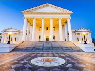 Tòa nhà Đại hội Tiểu bang  Virginia (Ảnh: Sean Pavone/Shutterstock)
