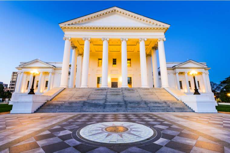 Tòa nhà Đại hội Tiểu bang Virginia (Ảnh: Sean Pavone/Shutterstock)