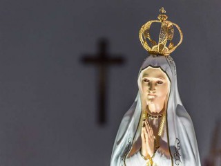 Our_Lady_of_the_Holy_Rosary_Credit_GoneWithTheWind_Shutterstock_CNA