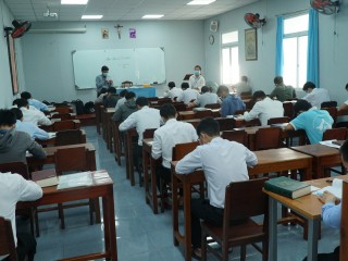 Thi tuyển 1