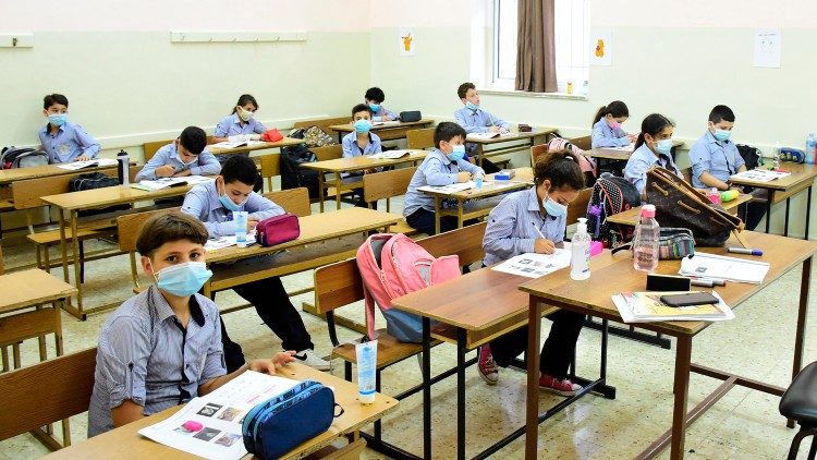 Một trường học tại Thánh địa