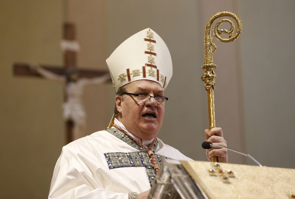 20170130T0528-1432-CNS-CARDINALS-CHURCH-TOBIN