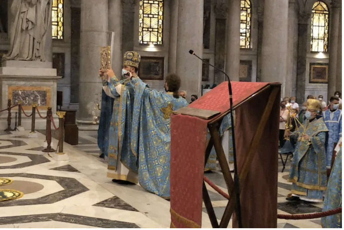 1AB38FD9-9BEF-4AAE-823B-B82A8E74AB5B