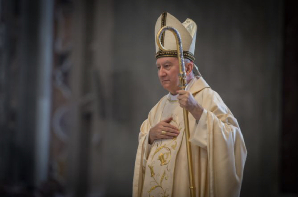 Đức Hồng y Pietro Parolin, trong ảnh tại Vương cung thánh đường Thánh Peter ngày 3 tháng 10 năm 2015./ Mazur / catholicnews.org.uk)