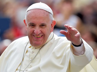 635781889056804527-pope03