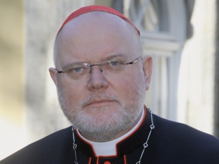 Hồng y Reinhard Marx, chủ tịch Hội đồng Kinh tế của Vatican