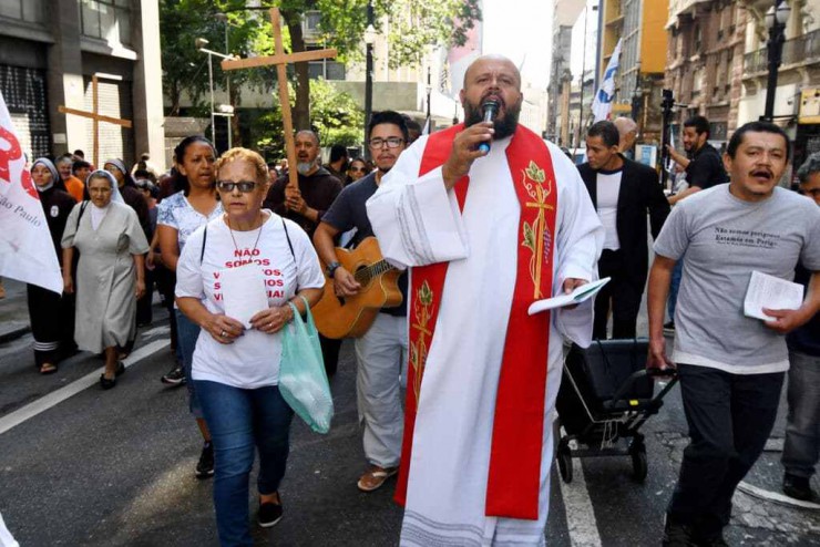 brazil-priest